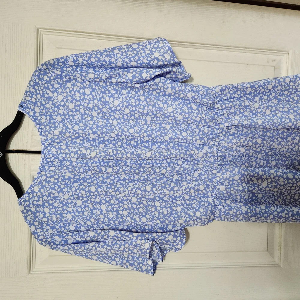 Blue and White Floral Wrap Dress - Picture 7 of 8